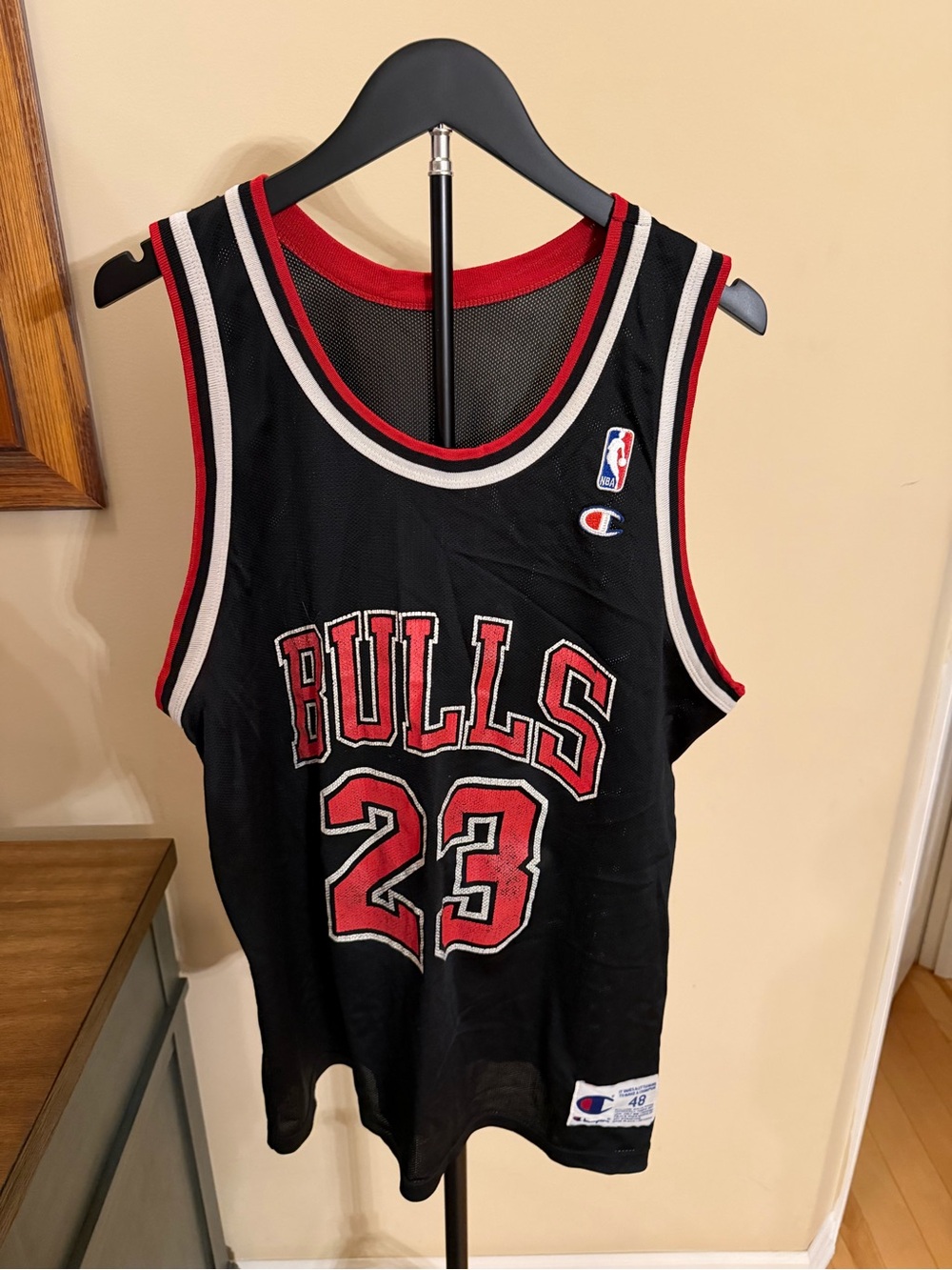 Vintage Champion Chicago Bulls Michael Jordan #23 Jersey Mens Size 48 Black‎ NBA